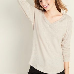 ✨NWT✨ Old Navy Long Sleeved V-neck Shirt